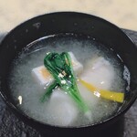 炯 - お椀：九絵(クエ)/源助大根/餅/芽株/黃柚子