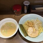 ラーメン専門店 和 - 