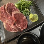 闇市 - 肉刺し