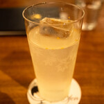 バー オーフェン - 柚子と文旦のジントニック