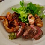 炉端×イタリアン アルベロ - メイン　赤身、チキン、スペアリブ