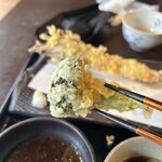 萱笑 - ブロッコリーの天ぷらは、ホクホクで美味しかったです