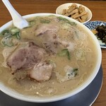 なおちゃんラーメン 糸島本店 - 