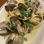 ヴォメロ - たっぷり活あさりのスパゲッティ