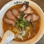 支那ソバ 雲呑 渦