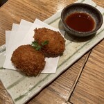 近江町・海鮮市場料理 市の蔵 - カニクリームコロッケ