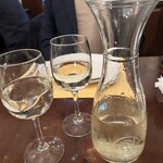 ベッラ・ナポリ - ハウスワイン（カラフェ）3,080円