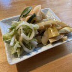 しゃくなげ食堂 - 漬物サービス