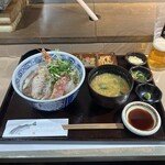 魚火ふじな 本店 - 