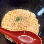 元祖トマトラーメンと元祖豆乳ラーメンと元祖トマトもつ鍋 三味 - 