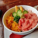 ダイニング喜八楽 - とろたく丼