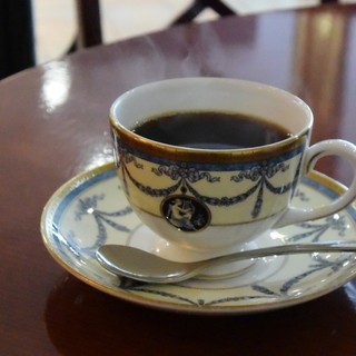 カフェ・ド・サンセルマン_0