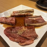 焼肉 肉食 - 
