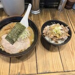 ヨシベー 西葛西 - 