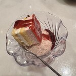 タッカンマリ＆ダッカルビ専門店 ハルハンマリ - 