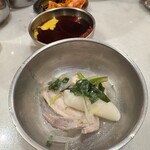 タッカンマリ＆ダッカルビ専門店 ハルハンマリ - 