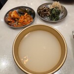 タッカンマリ＆ダッカルビ専門店 ハルハンマリ - 