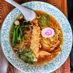 たかの食堂 - 料理写真:天ぷら中華、大盛り！