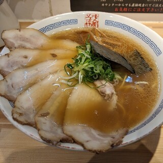 支那そばや - 料理写真: