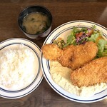 洋食　ひなた - 魚フライ