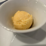 イニッツィオ - 自家製柑橘のアイス