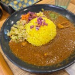 ホールスパイスカレー青藍 - アップも美しい