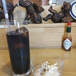 PIZZERIA&BAR NONNA ANNA - コーヒーとサラダが先に来ました