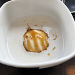 なだ万 - バニラアイスとタピオカ、ココナッツミルク