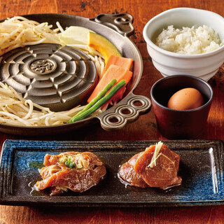 ランチタイムはライス・ドリンクおかわり無料！お一人様も歓迎！
