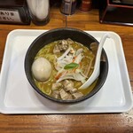 魔乃巣 - "カレーヌードルズ"970円に"味玉"120円をトッピング♪