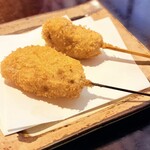 はん亭 - 蓮根肉詰め串、牡蠣串