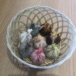 餅文總本店 - 色とりどり