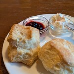 サロンドテアズ - 