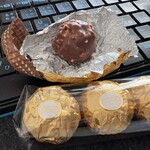 カルディコーヒーファーム - 料理写真:フェレロ ロシェ T-5