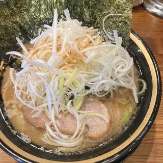 横浜家系ラーメン 三郷家_0
