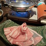 横浜風しゃぶしゃぶ鍋と焼酎・地酒居酒屋 甕仙人 関内蔵 - 