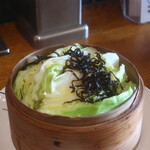 串兵衛 - キャベツのせいろ蒸しお代わり