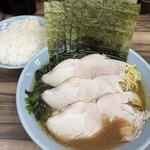 横浜家系らーめん 武源家 - 