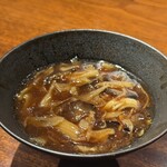 上深川 - ナマコ.サメの縁側.サメのヒレを使った焼きネギ醤油のタンメン