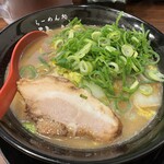 山神山人 - 料理写真:醤油ラーメン