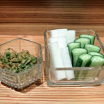 地鶏らぼ - 野菜スティックと手作り味噌