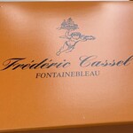 フレデリック カッセル 銀座三越店 - 