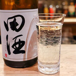 地鶏らぼ - 特別純米酒 田酒