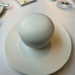 フランス料理 ル・クール - 3皿目
雉鳩のビスクと菊芋のフラン、クルトン、トリュフ。