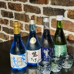 居酒屋 磚瓦橫丁 - 冷酒 300㎖ 瓶裝
                      奧飛騨 1,000日圓
                      天涼 1,200日圓
                      白真弓 1,580日圓
                      山車 1,780日圓