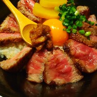 馬刺しと焼き鳥 グルマン三年坂 - 