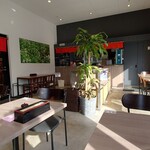 そばの花 - 店内