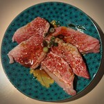 焼肉 六区 - 