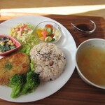 くわの木Cafe - 里芋と牛肉の焼きコロッケ950円＋フォンダンショコラ400円＋コーヒー200円