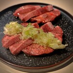 焼肉 六区 - 